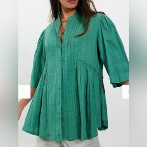 Y01. Free People We The Free Willow Button Down Green Button-Front Peasant $148